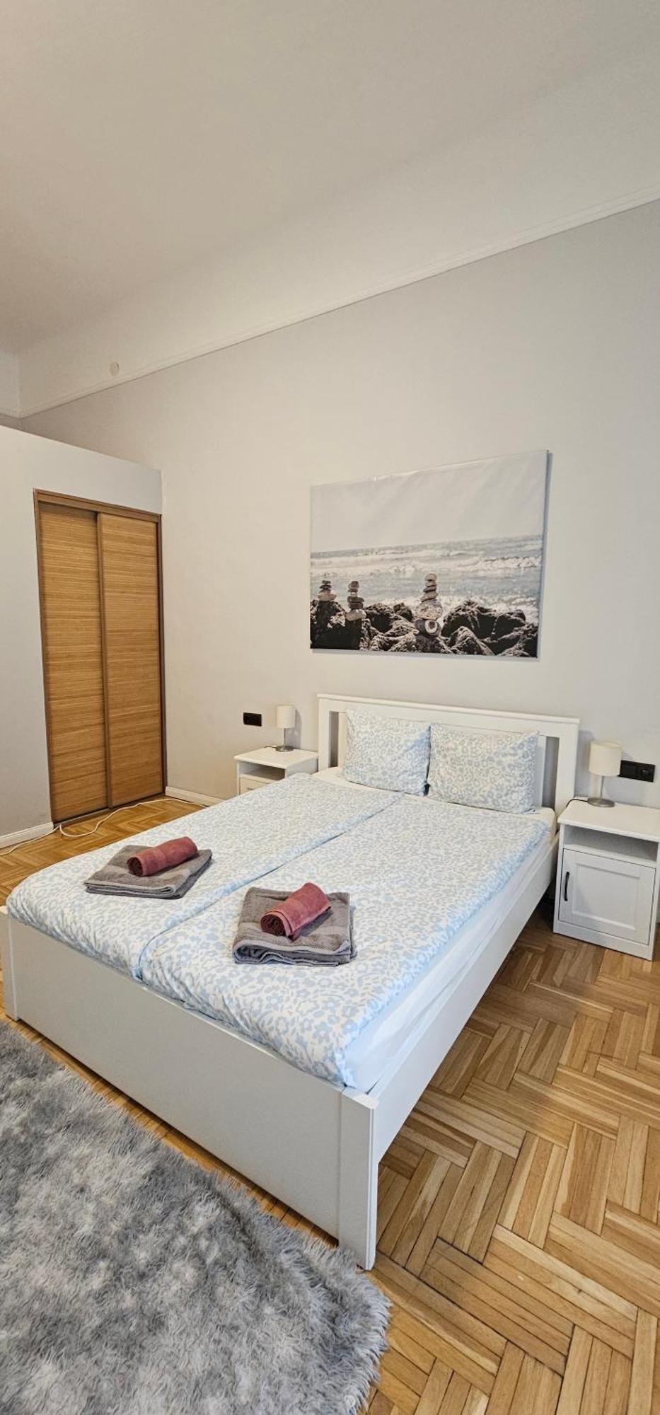 Dob Apartament Budapesta